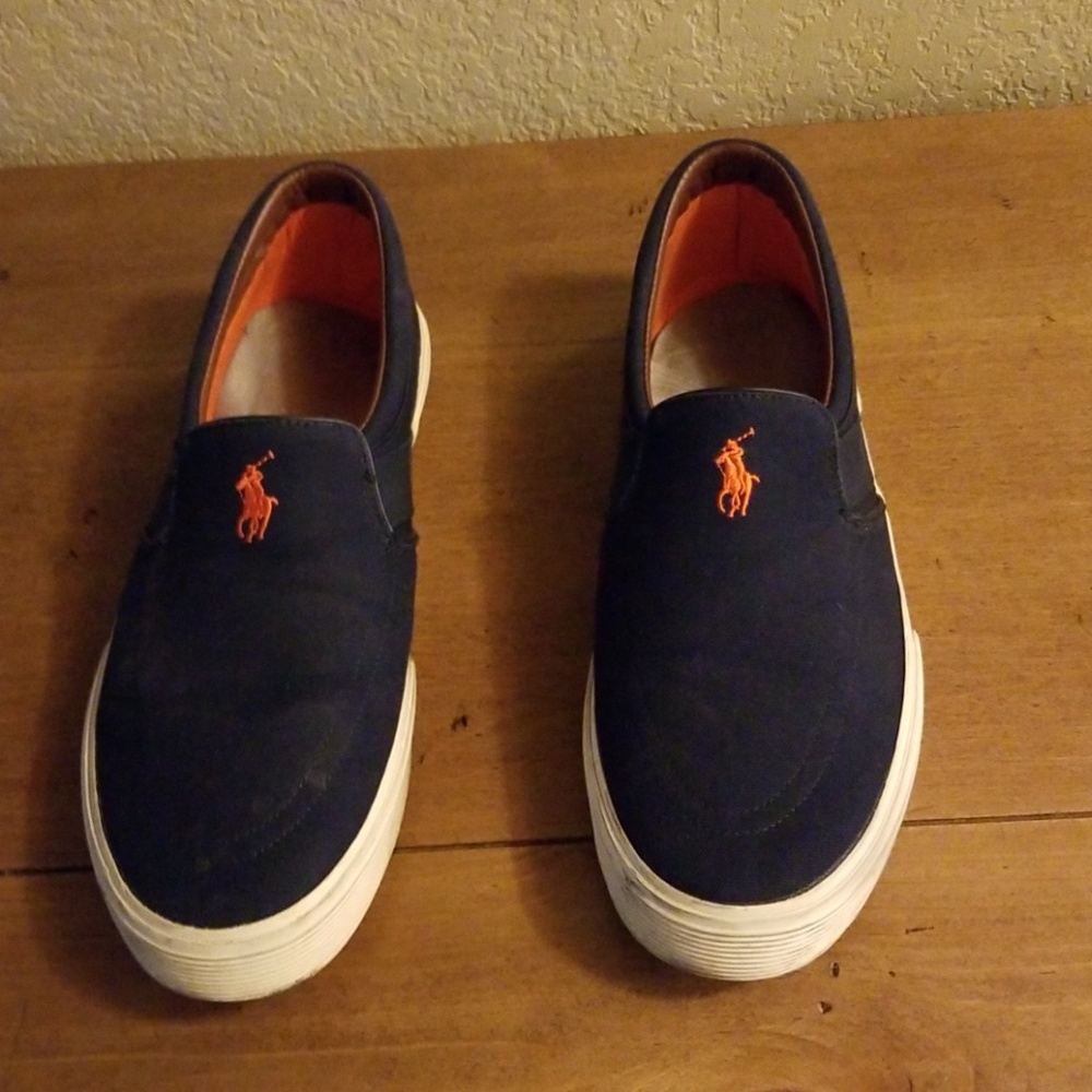 Polo slip on's